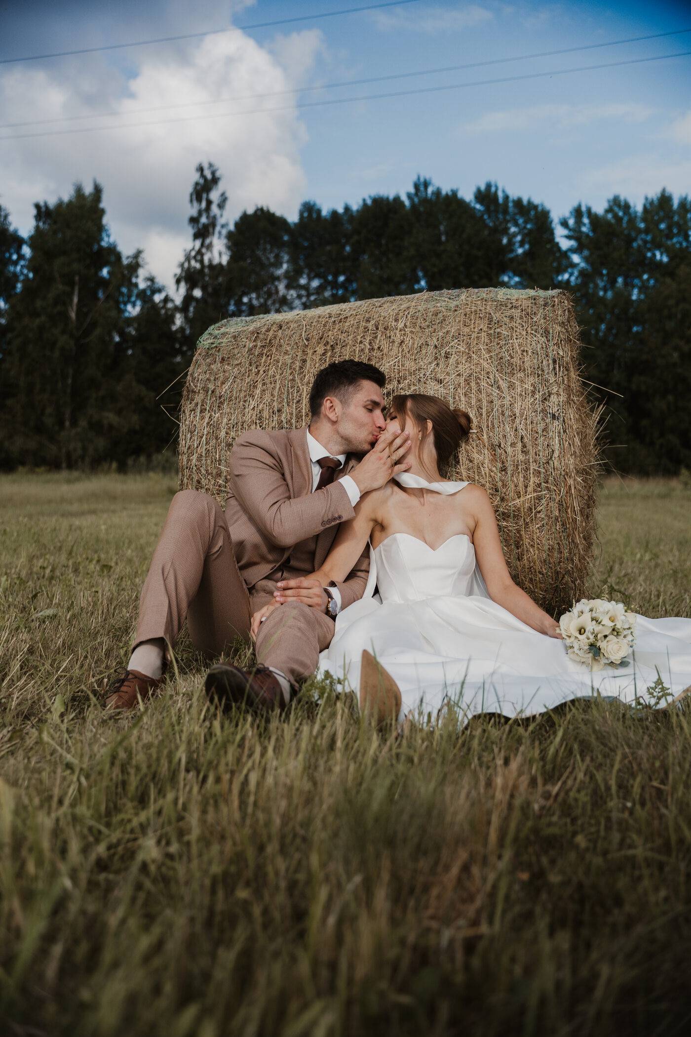 Kāzu pāris Rīgā — FotoDiena fotogrāfija